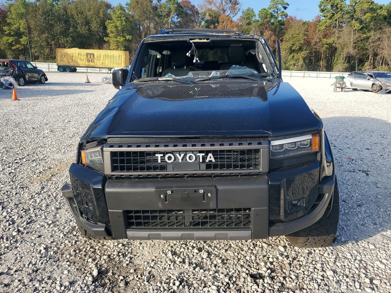 2025 Toyota Land Cruiser Base - Фото 5