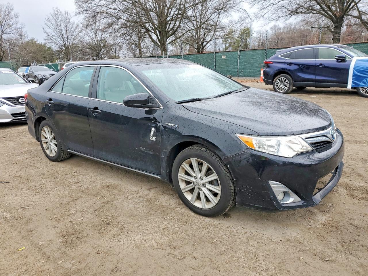 2012 Toyota Camry - Фото 4