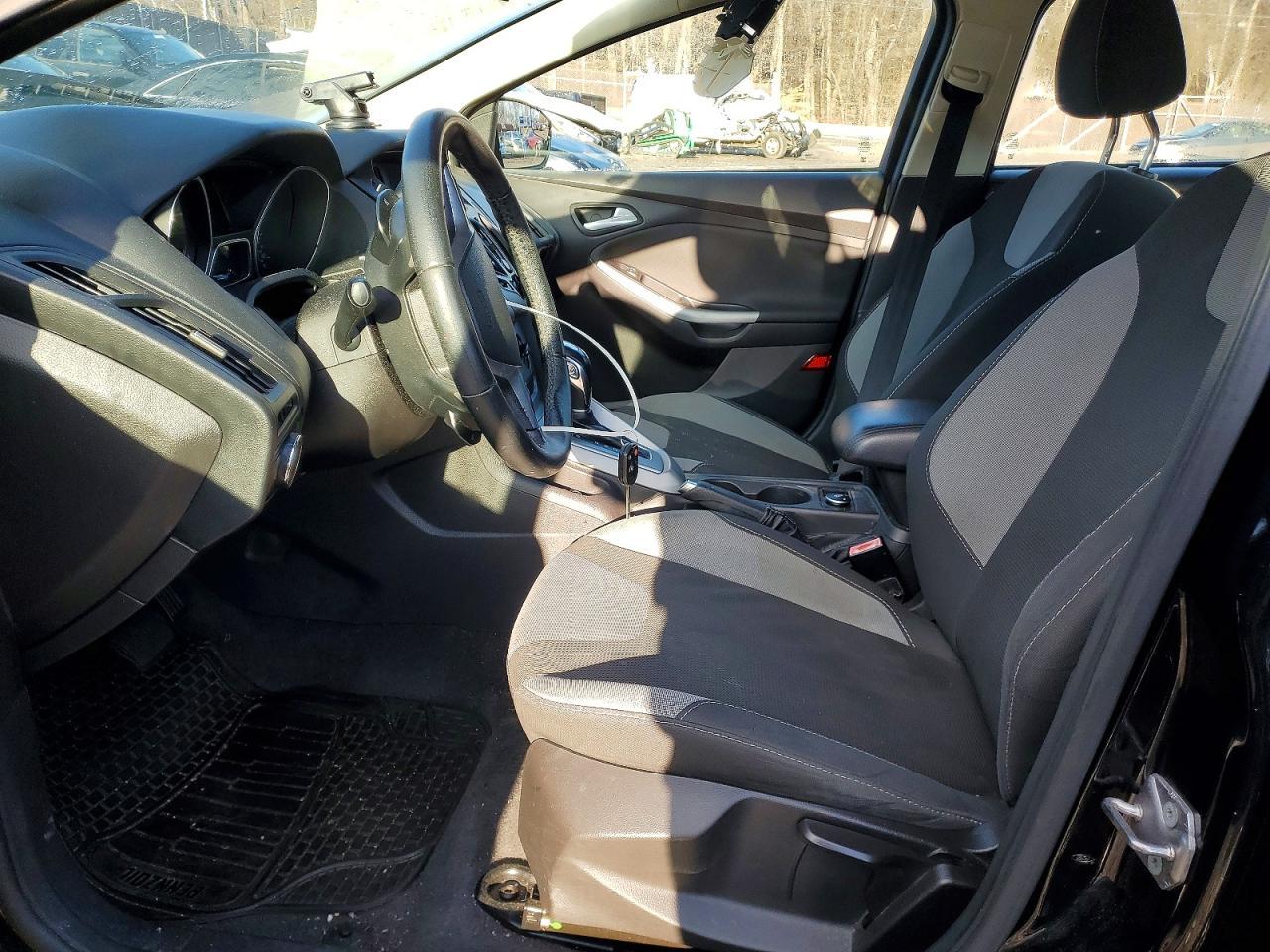 2012 Ford Focus Se - Фото 7