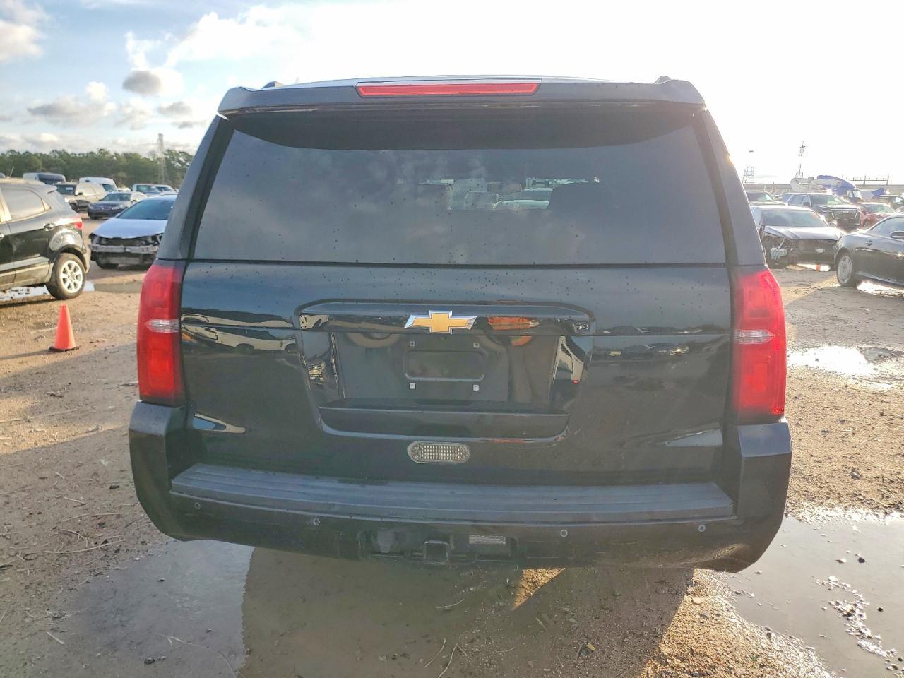 2019 Chevrolet Suburban K1500 Lt - Фото 6