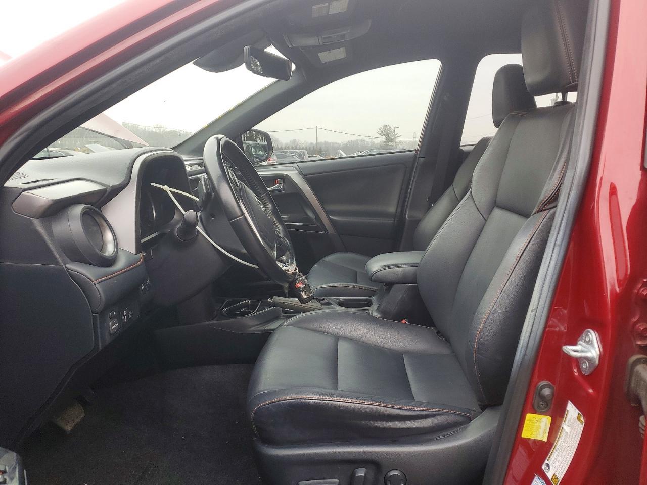 2018 Toyota Rav4 Se - Фото 7