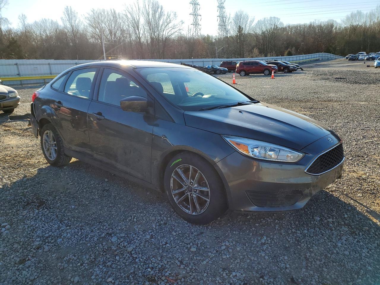 2018 Ford Focus Se - Фото 4