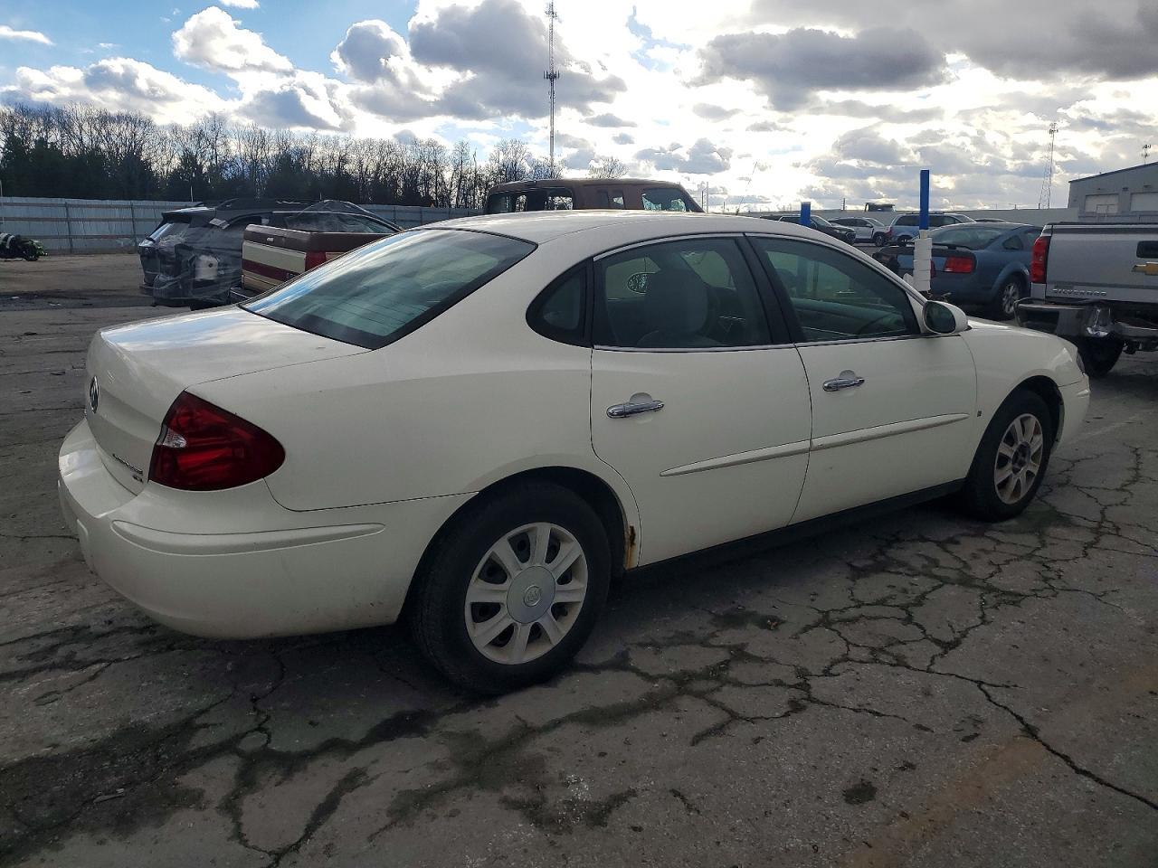 2007 Buick Lacrosse Cx - Фото 3