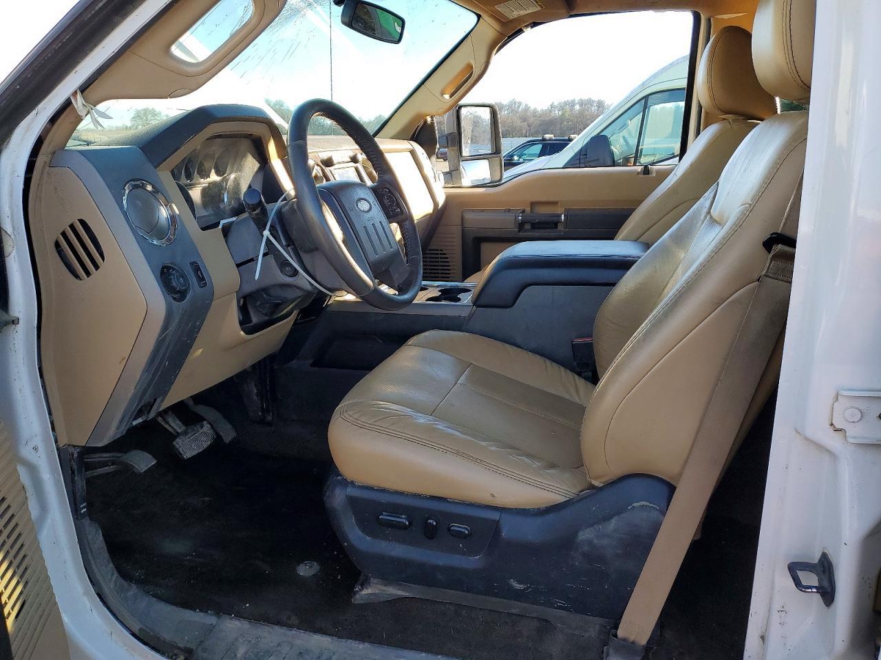 2011 Ford F250 Super Duty - Image 7