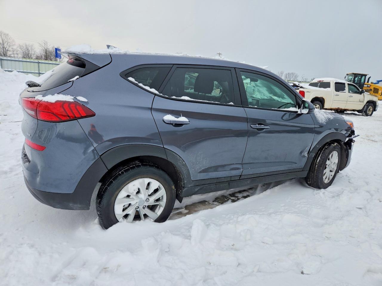 2021 Hyundai Tucson Se - Image 3