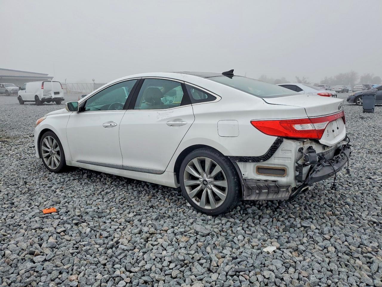 2015 Hyundai Azera Limited - Фото 2