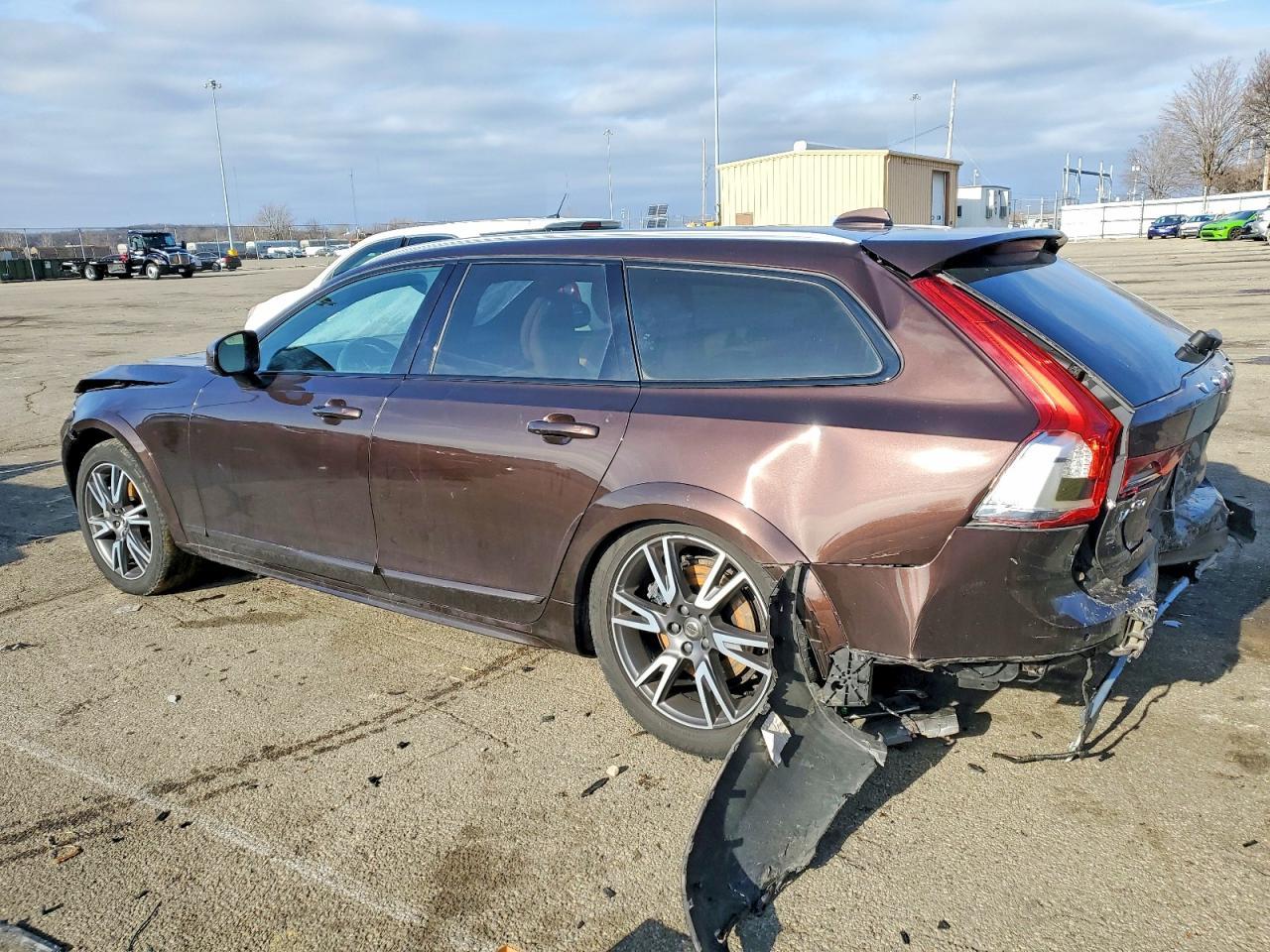 2020 Volvo V90 Cross Country T6 Inscription - Фото 2