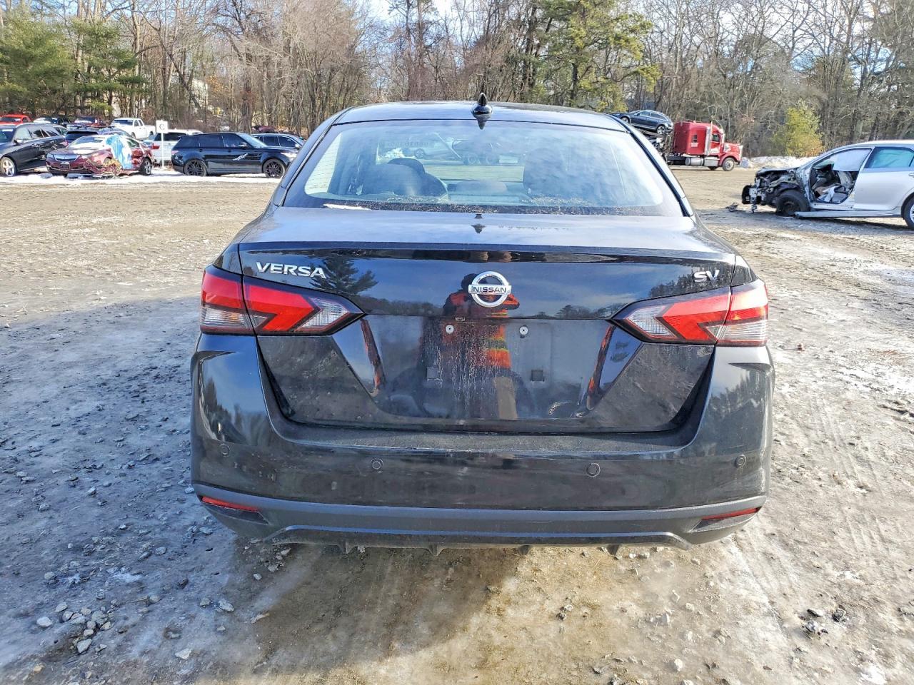 2021 Nissan Versa Sv - Фото 6