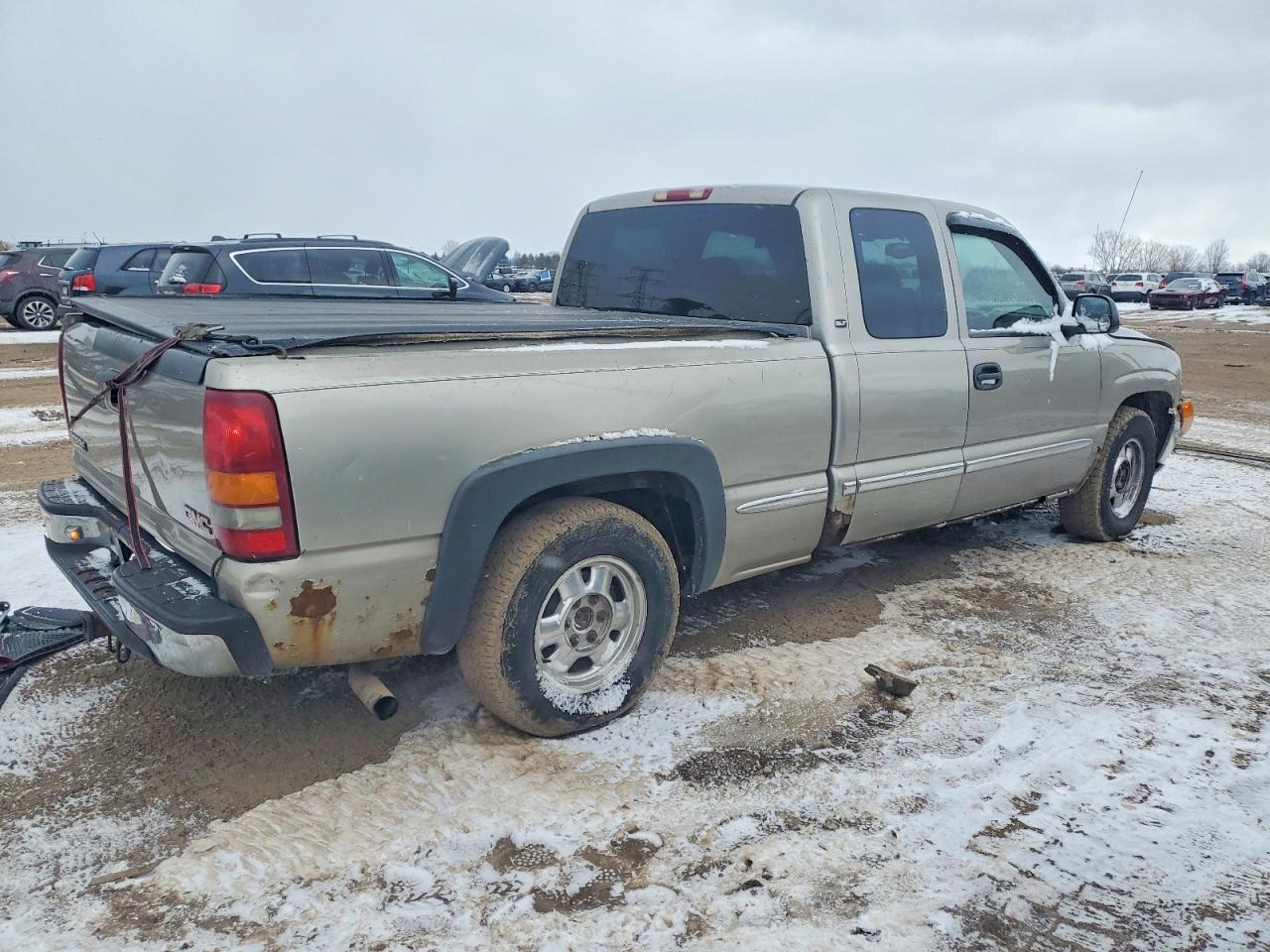 1999 GMC New Sierra C1500 - Image 3