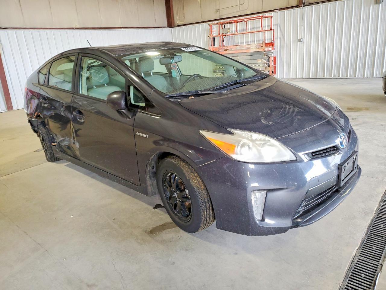 2013 Toyota Prius - Фото 4
