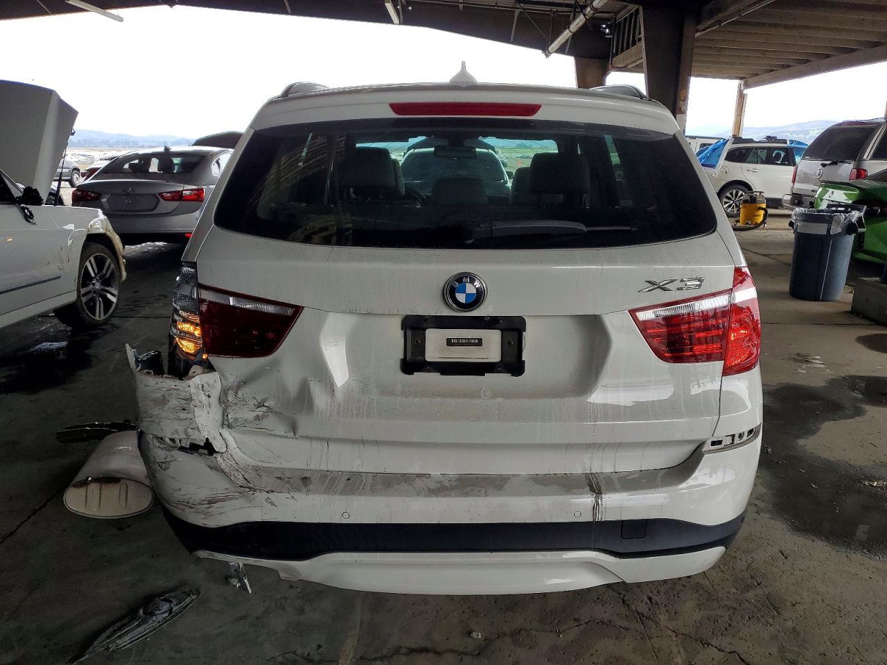 2017 BMW X3 Sdrive28I - Фото 6