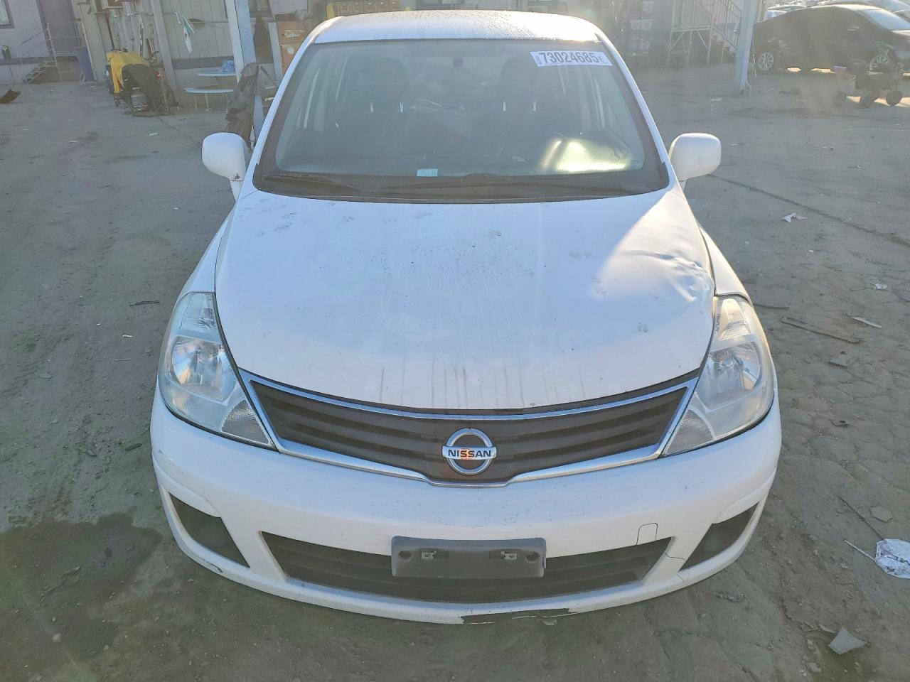 2012 Nissan Versa S - Фото 5