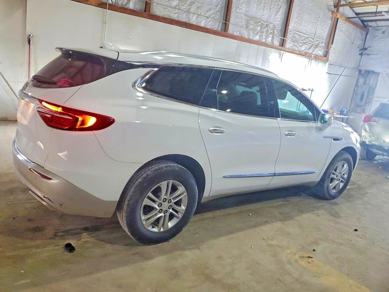 2020 Buick Enclave Essence - Фото 3