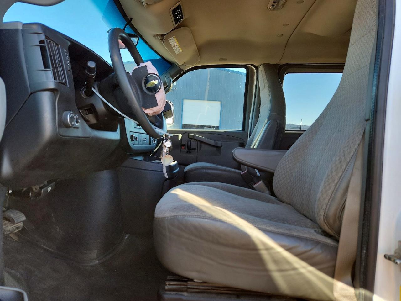 2017 Chevrolet Express G3500 Lt - Фото 7