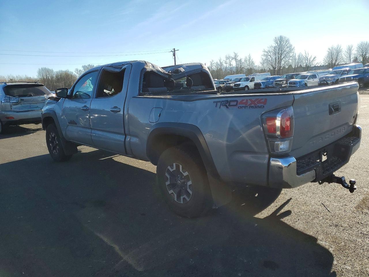 2021 Toyota Tacoma - Фото 2