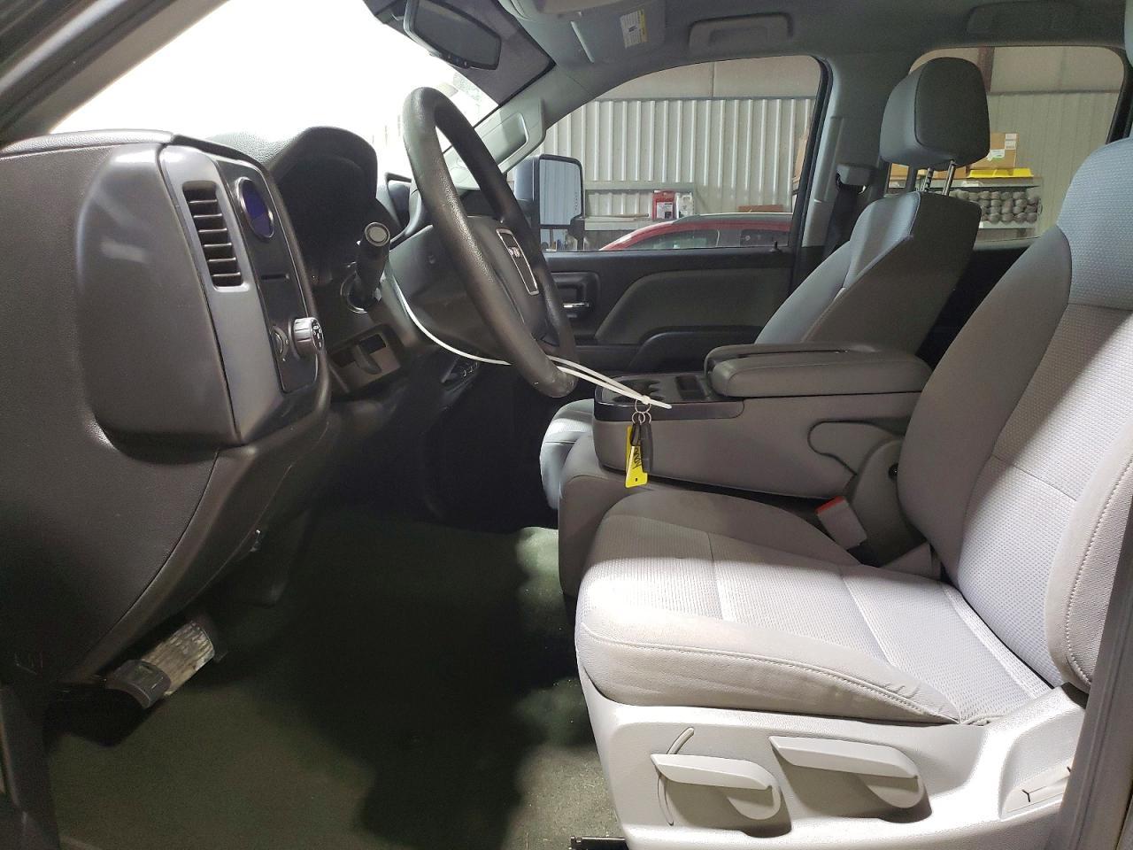 2018 GMC Sierra C1500 - Image 7