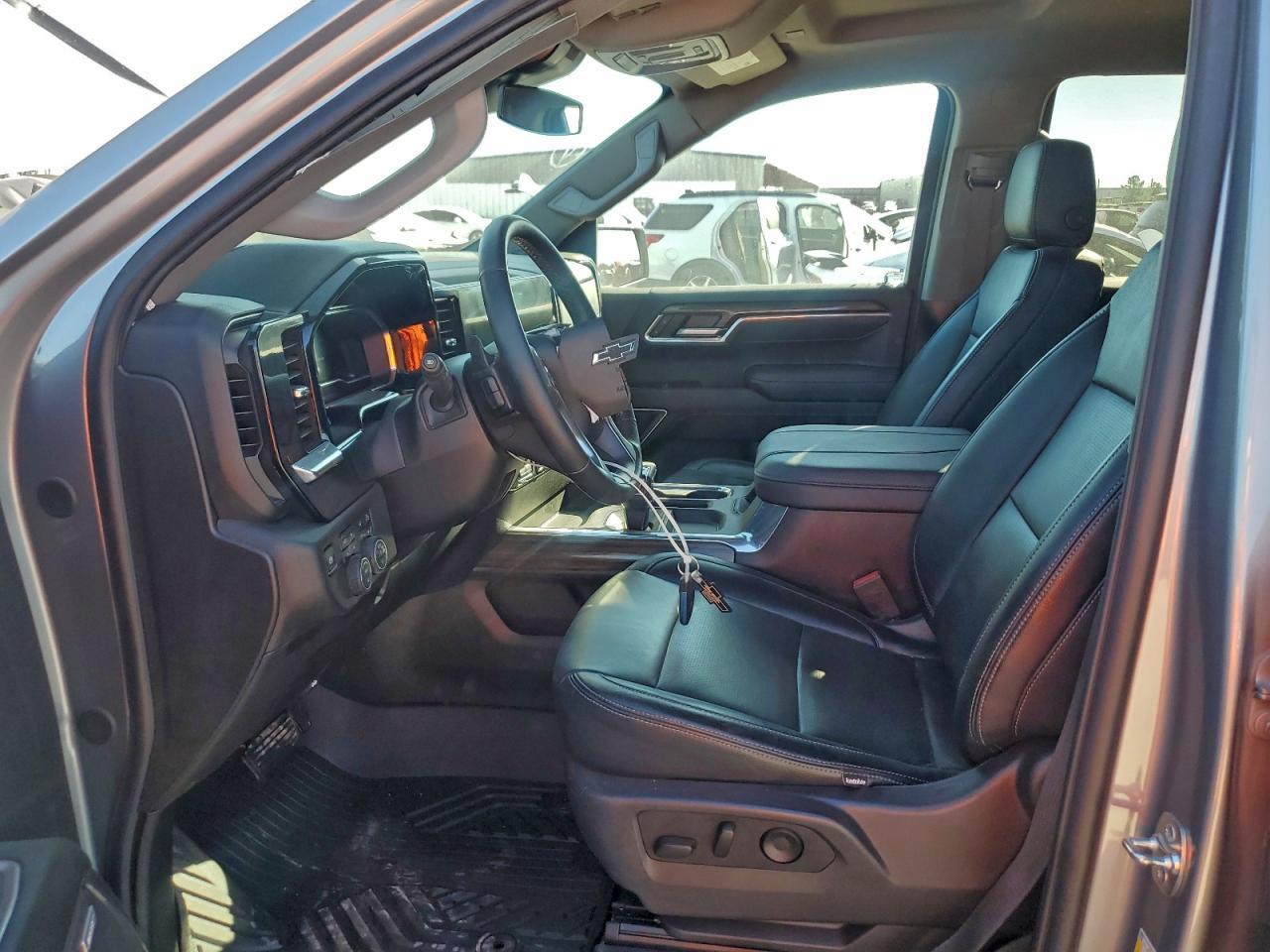 2025 Chevrolet Silverado K1500 Rst - Фото 7