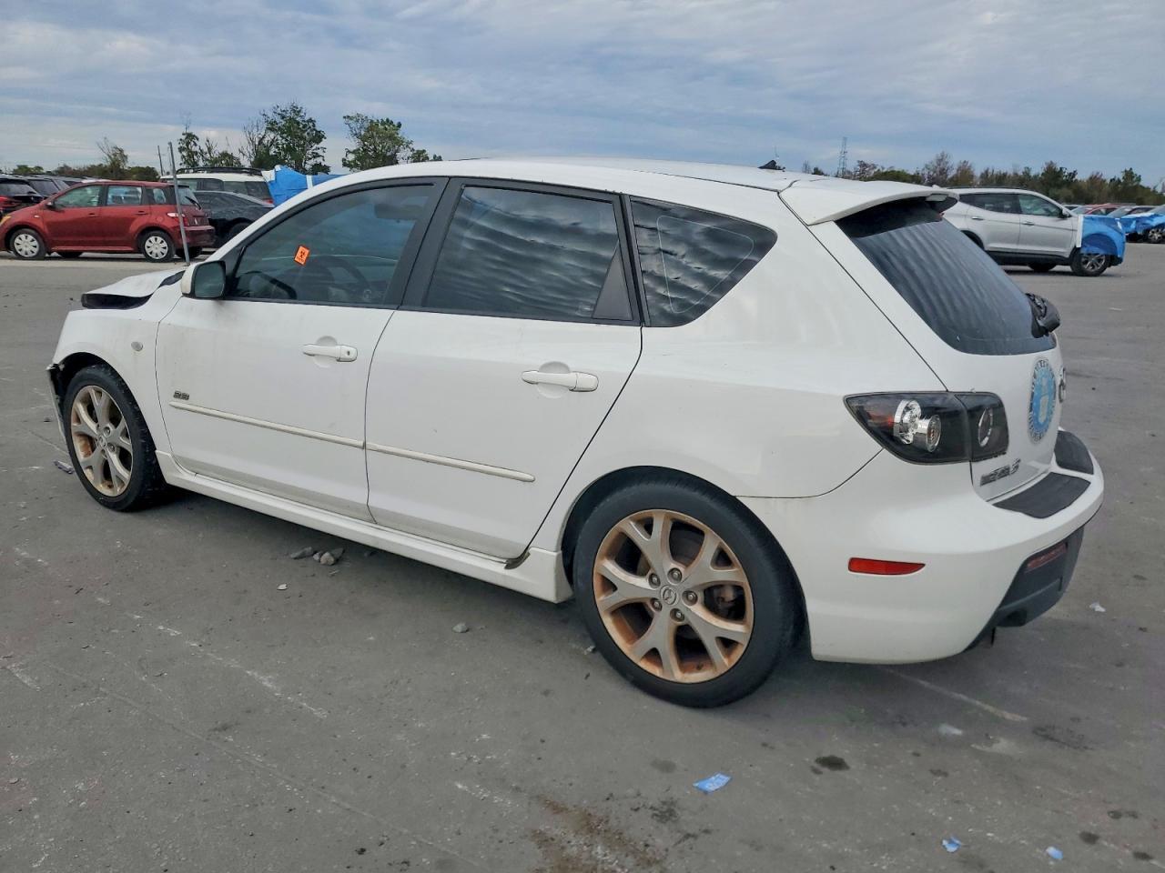 2007 Mazda 3 Hatchback - Фото 2