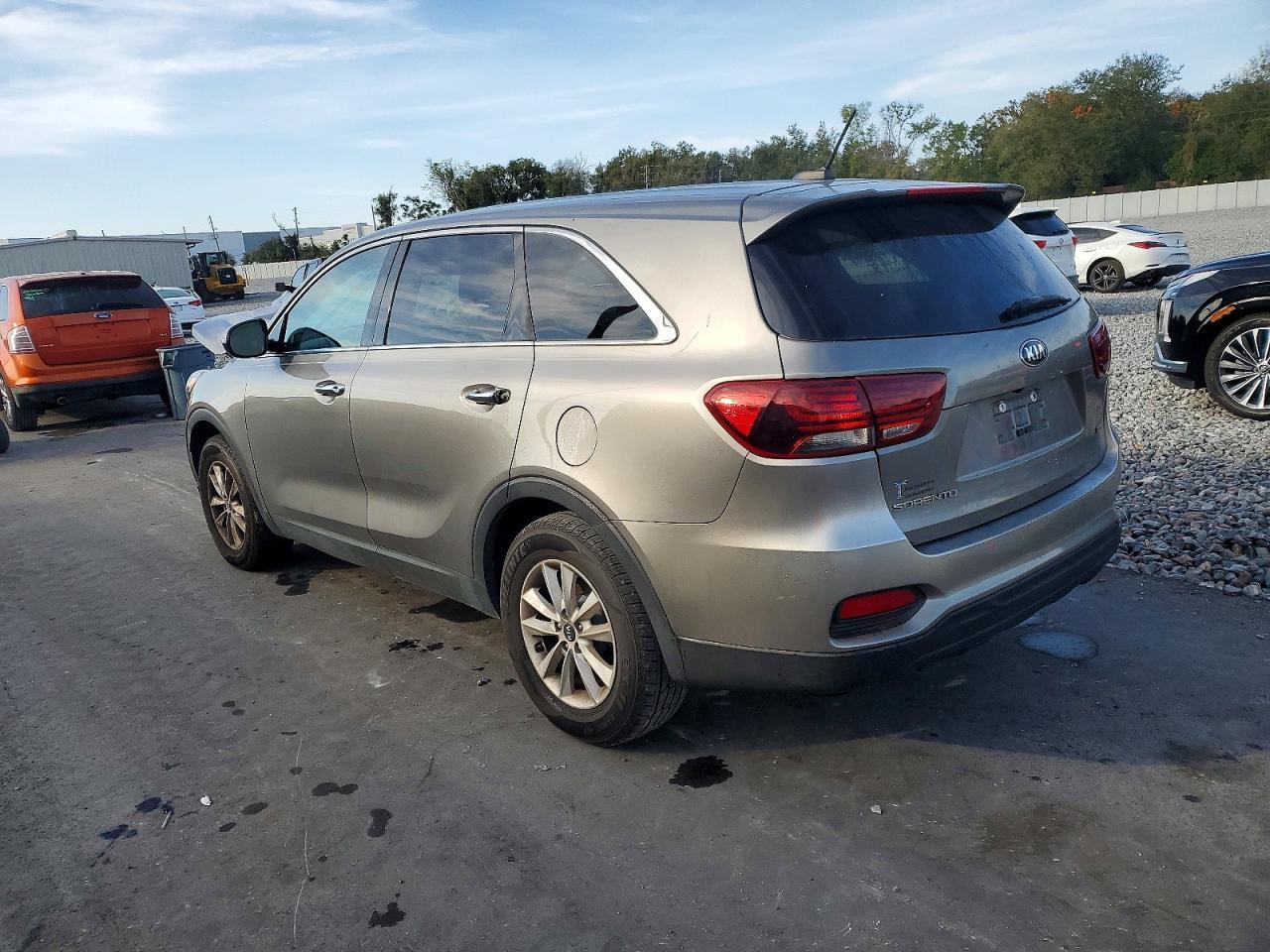 2019 Kia Sorento Lx - Фото 2