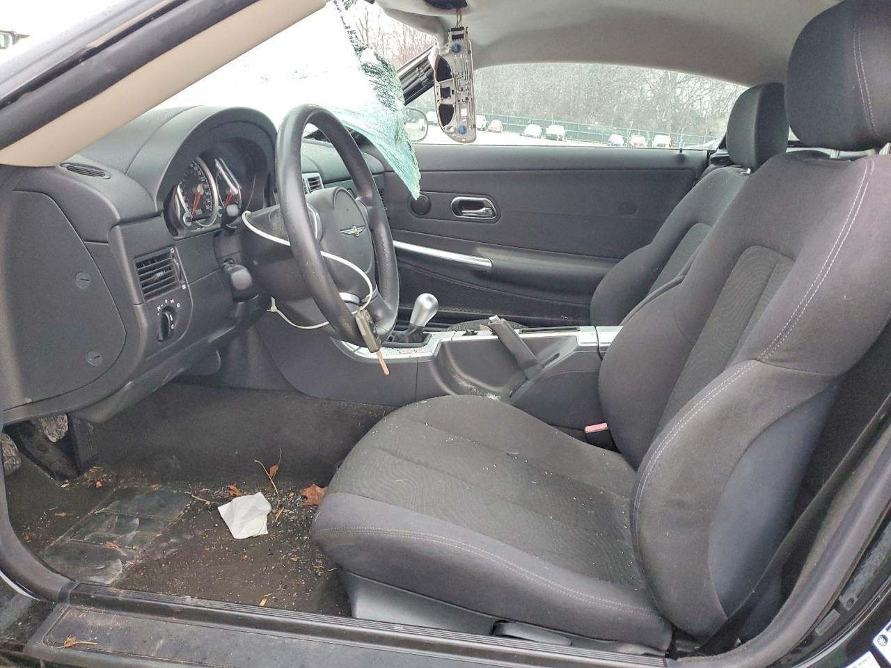 2007 Chrysler Crossfire - Image 7