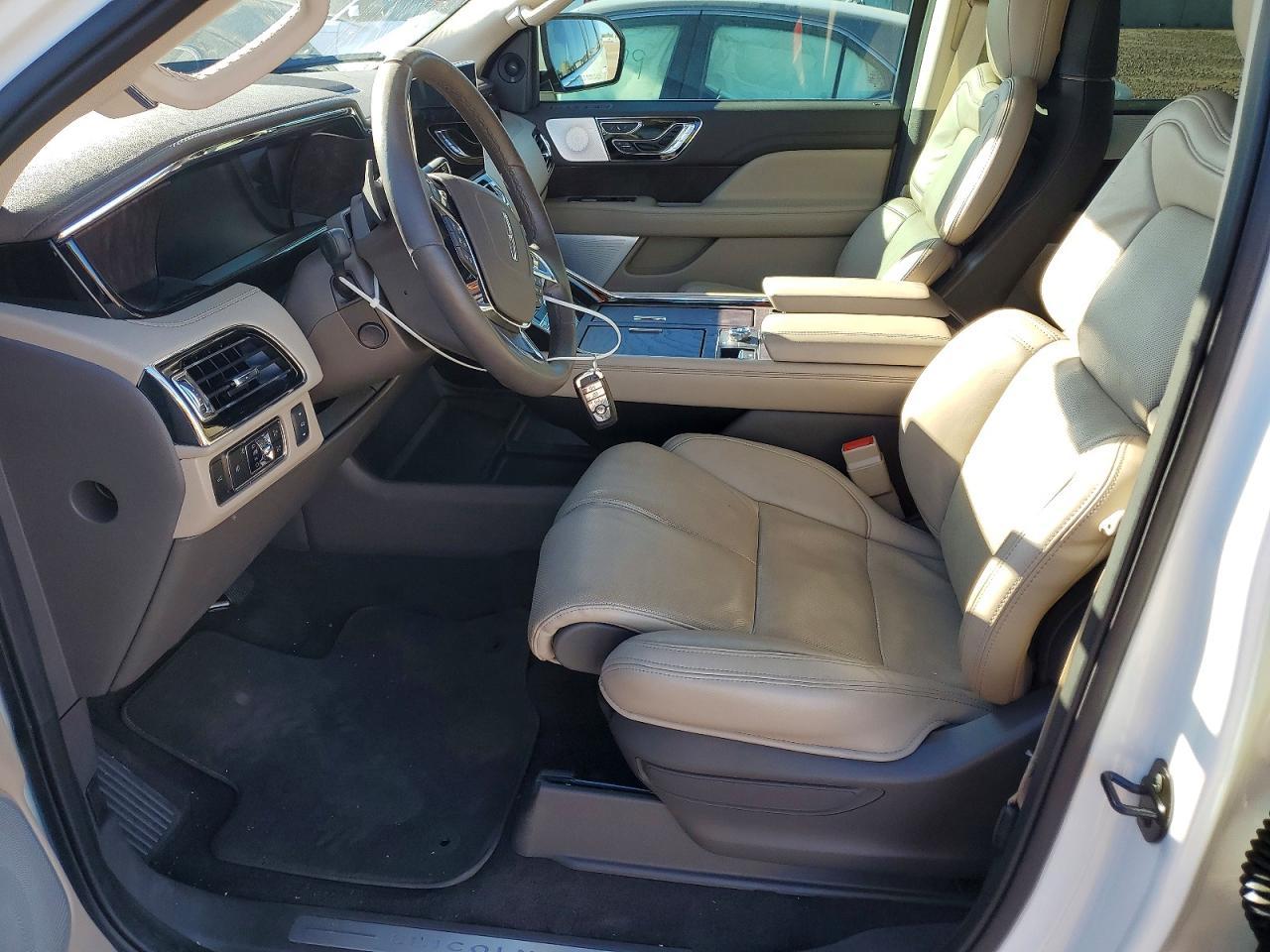 2023 Lincoln Navigator L Reserve - Фото 7