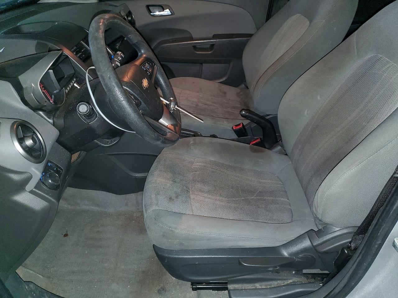 2012 Chevrolet Sonic Lt - Фото 7