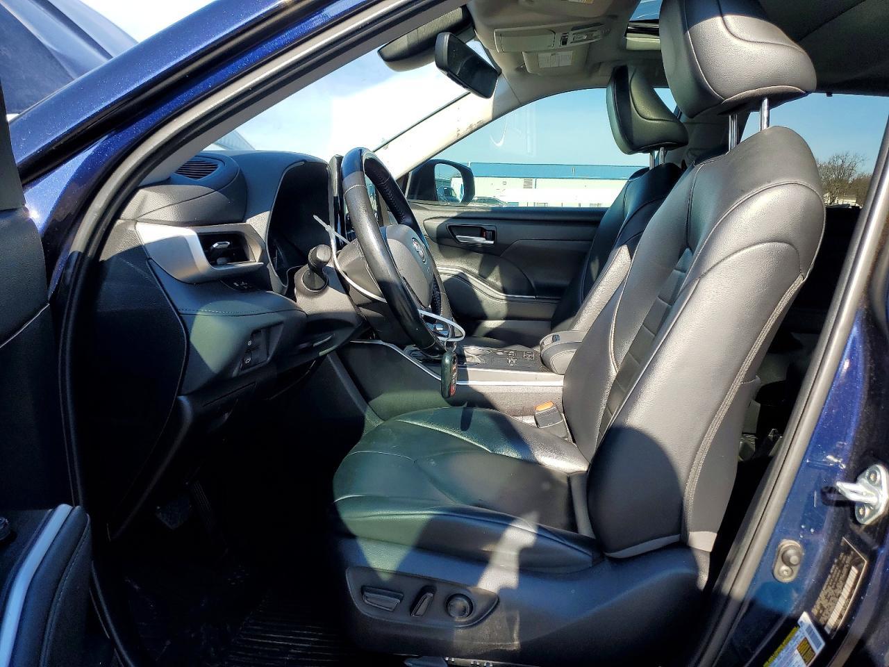 2021 Toyota Highlander Xle - Image 7
