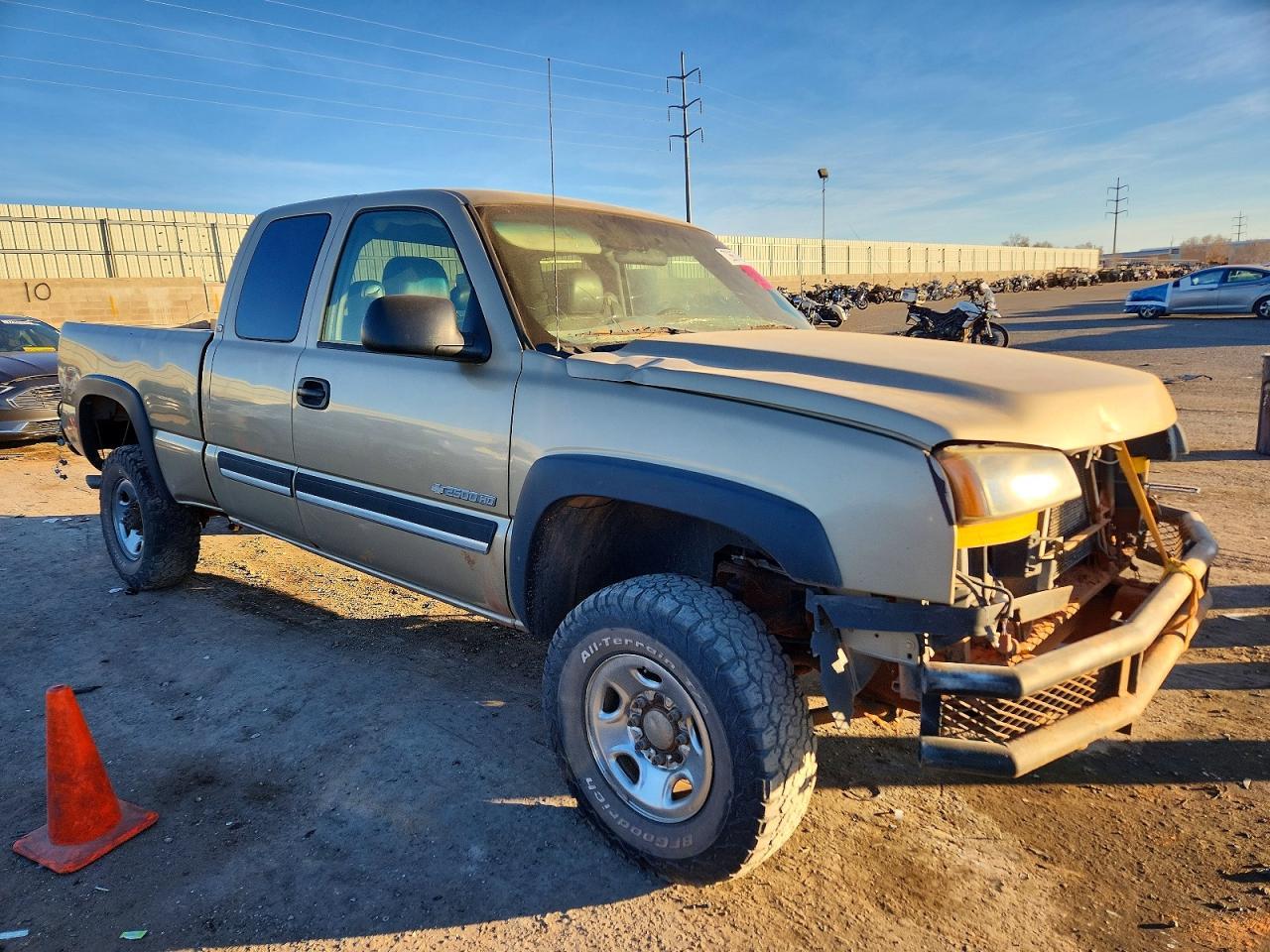 2005 Chevrolet Silverado K2500 Heavy Duty - Фото 4