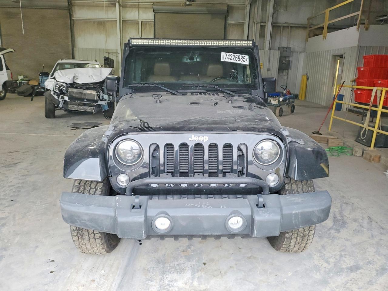 2015 Jeep Wrangler Unlimited Sahara - Фото 5