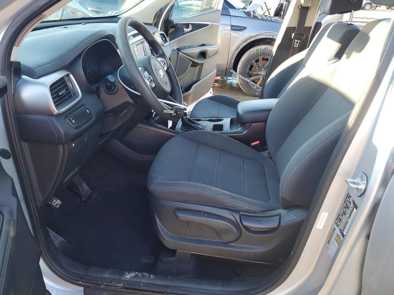 2017 Kia Sorento Lx - Image 7