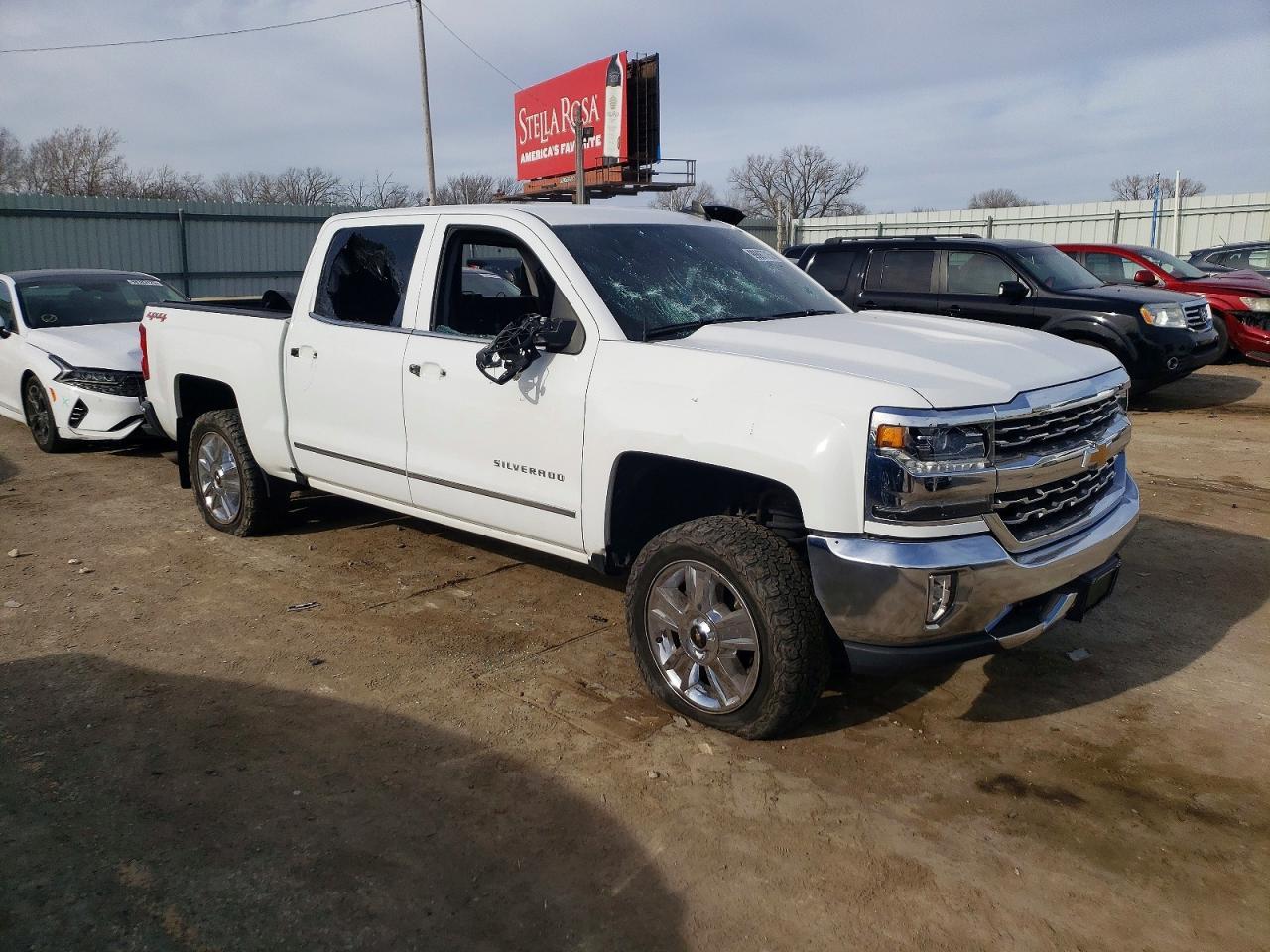 2017 Chev Silverado - Фото 4