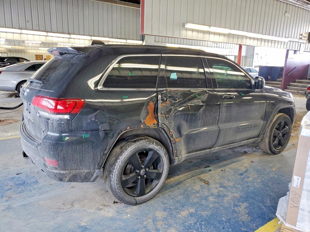 2015 Jeep Grand Cherokee Laredo - Фото 3