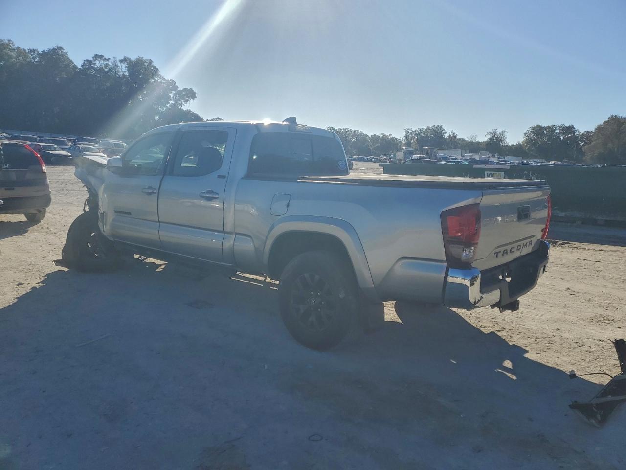2022 Toyota Tacoma Double Cab - Image 2
