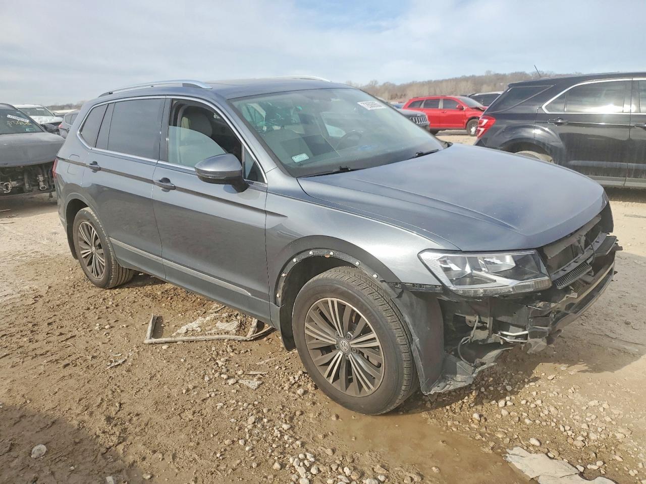 2019 Volkswagen Tiguan Se - Image 4