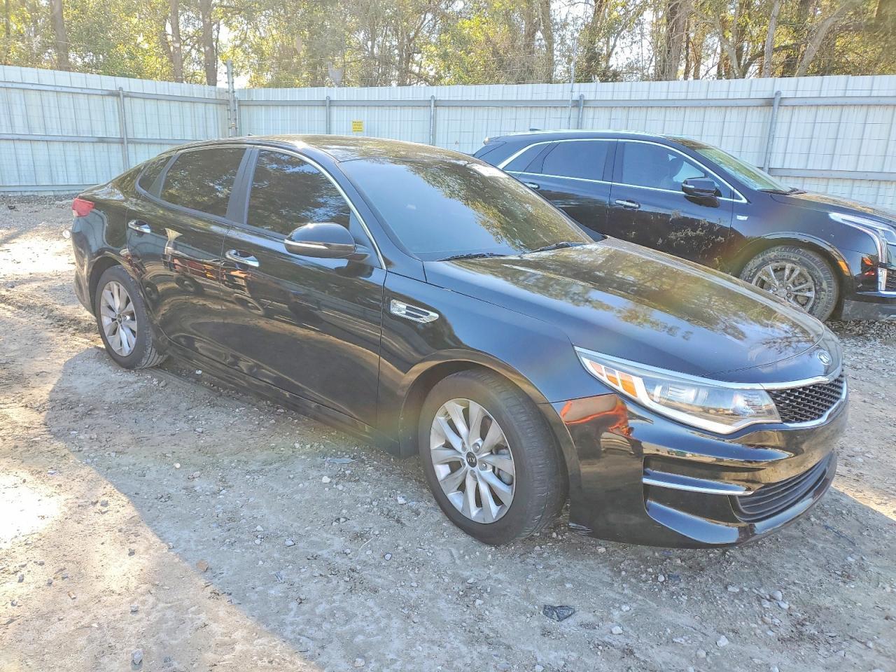 2018 Kia Optima Lx - Image 4
