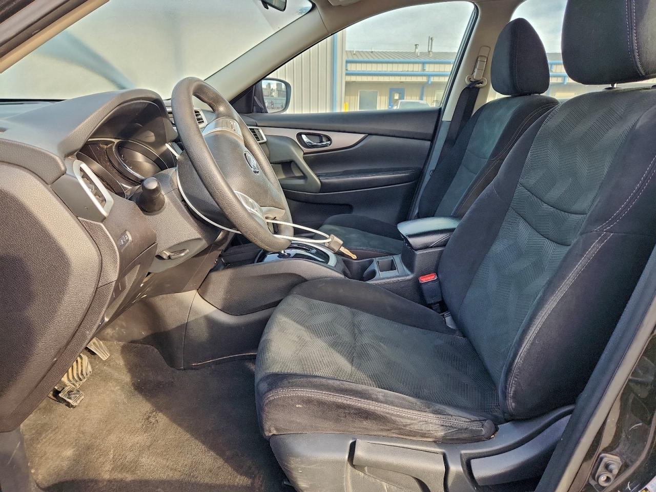 2015 Nissan Rogue S - Фото 7