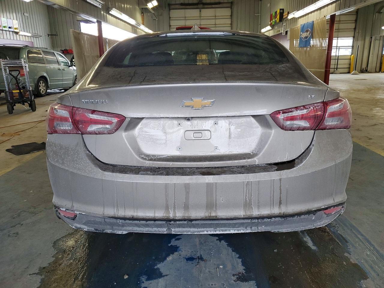 2022 Chevrolet Malibu Lt - Image 6