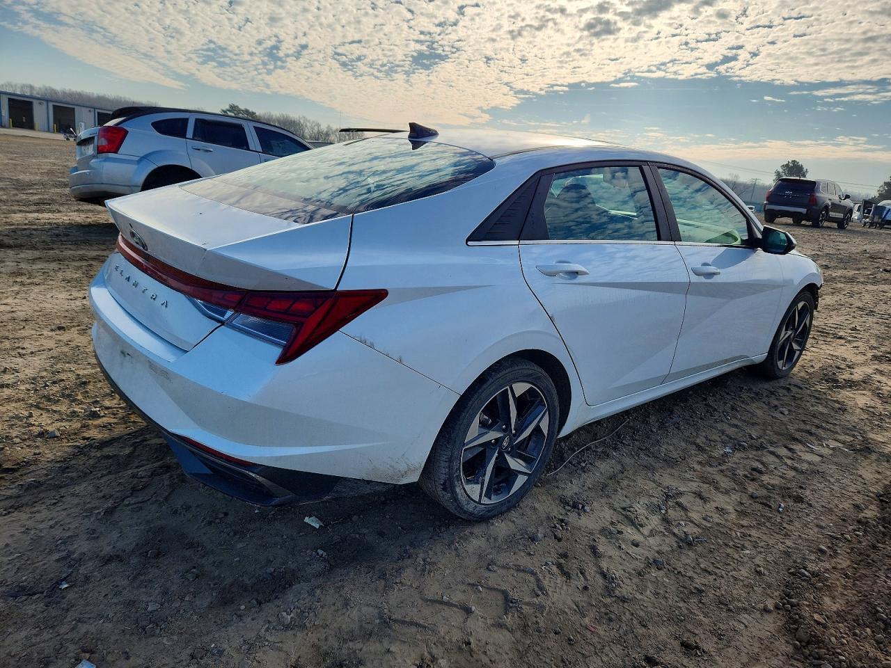 2021 Hyundai Elantra Sel - Фото 3