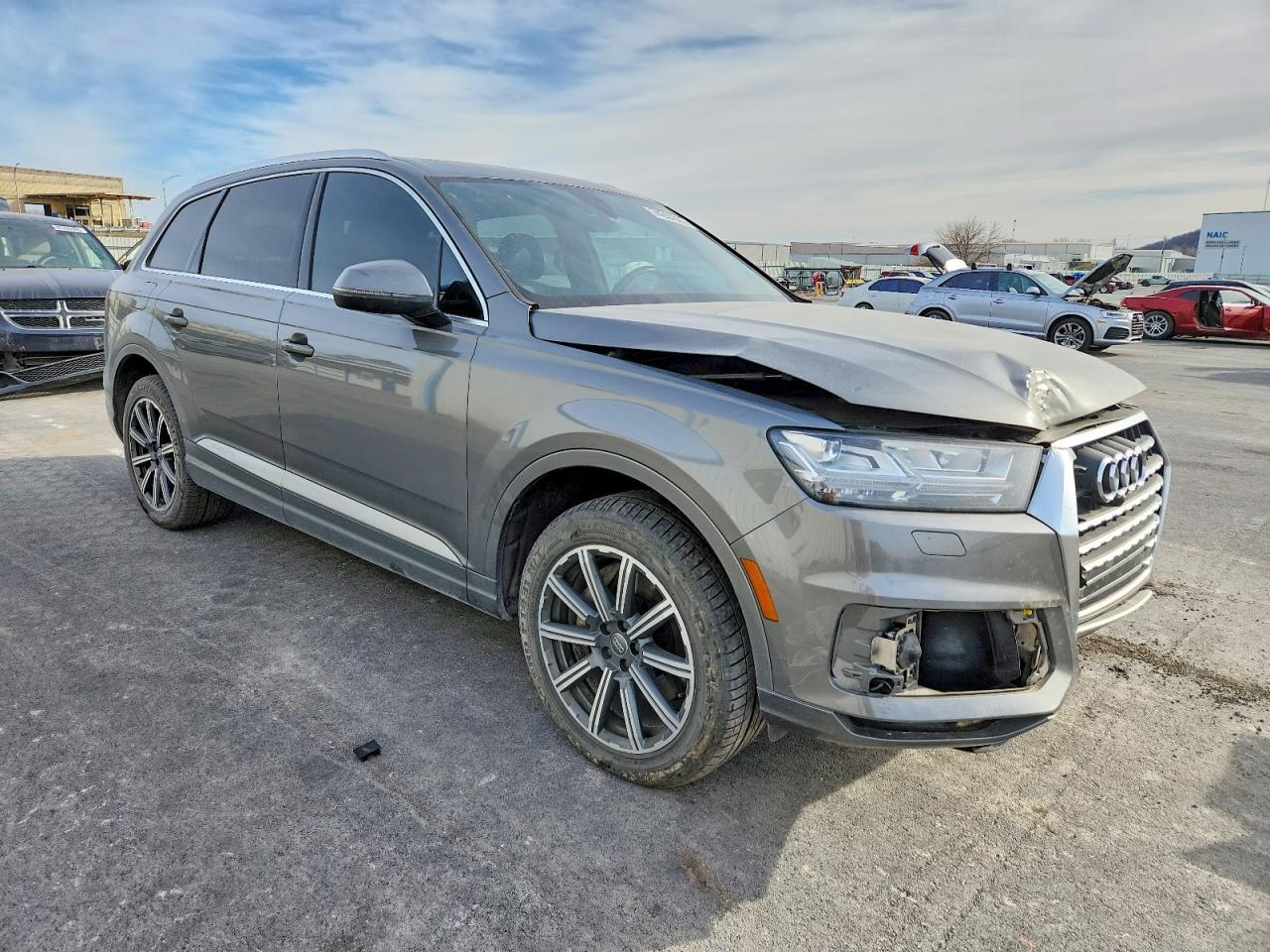 2017 Audi Q7 Premium Plus - Image 4