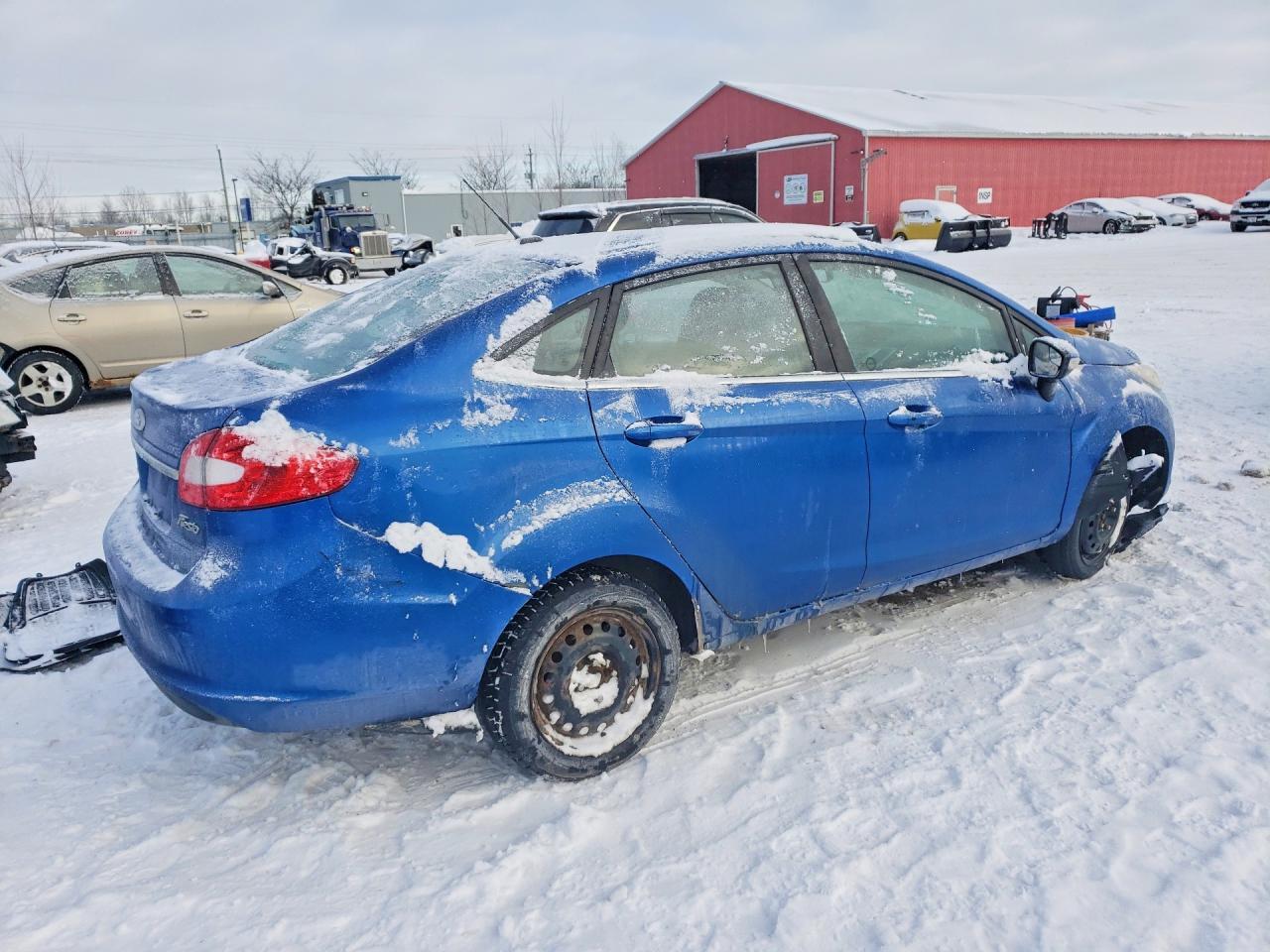 2011 Ford Fiesta Sel - Фото 3