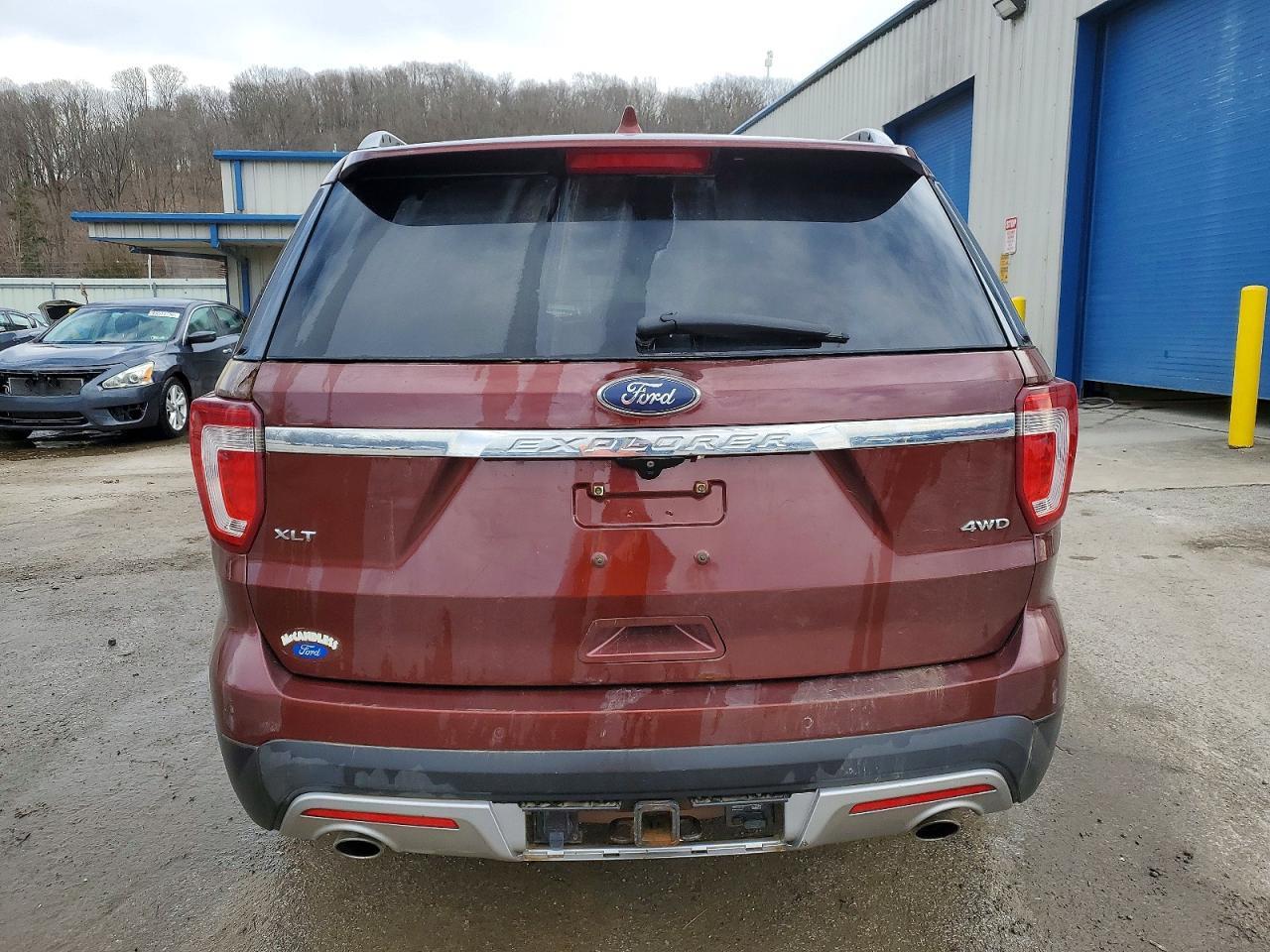 2016 Ford Explorer Xlt - Image 6