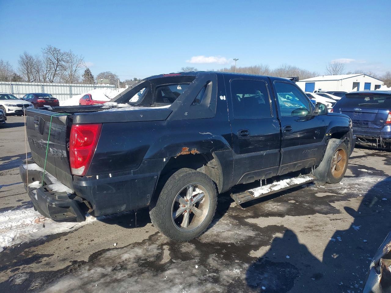 2002 Chevrolet Avalanche K1500 - Фото 3