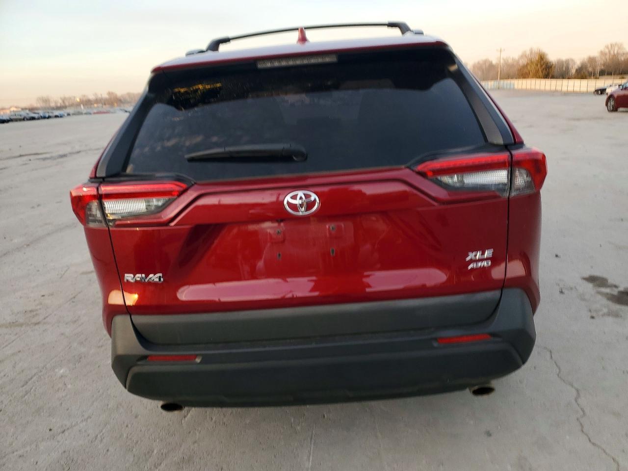 2020 Toyota Rav4 Xle Premium - Фото 6