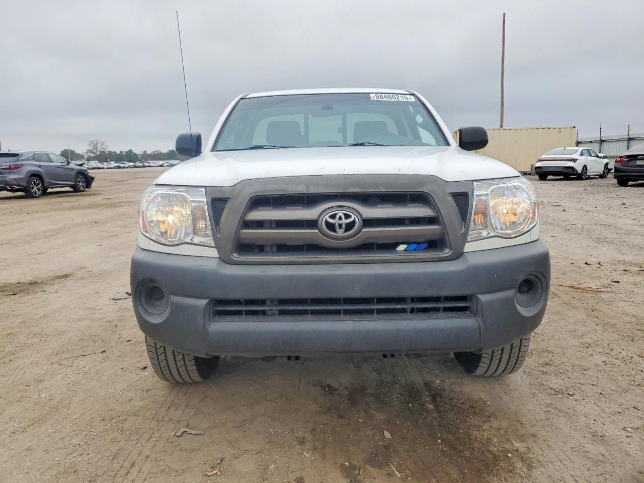 2010 Toyota Tacoma - Image 5