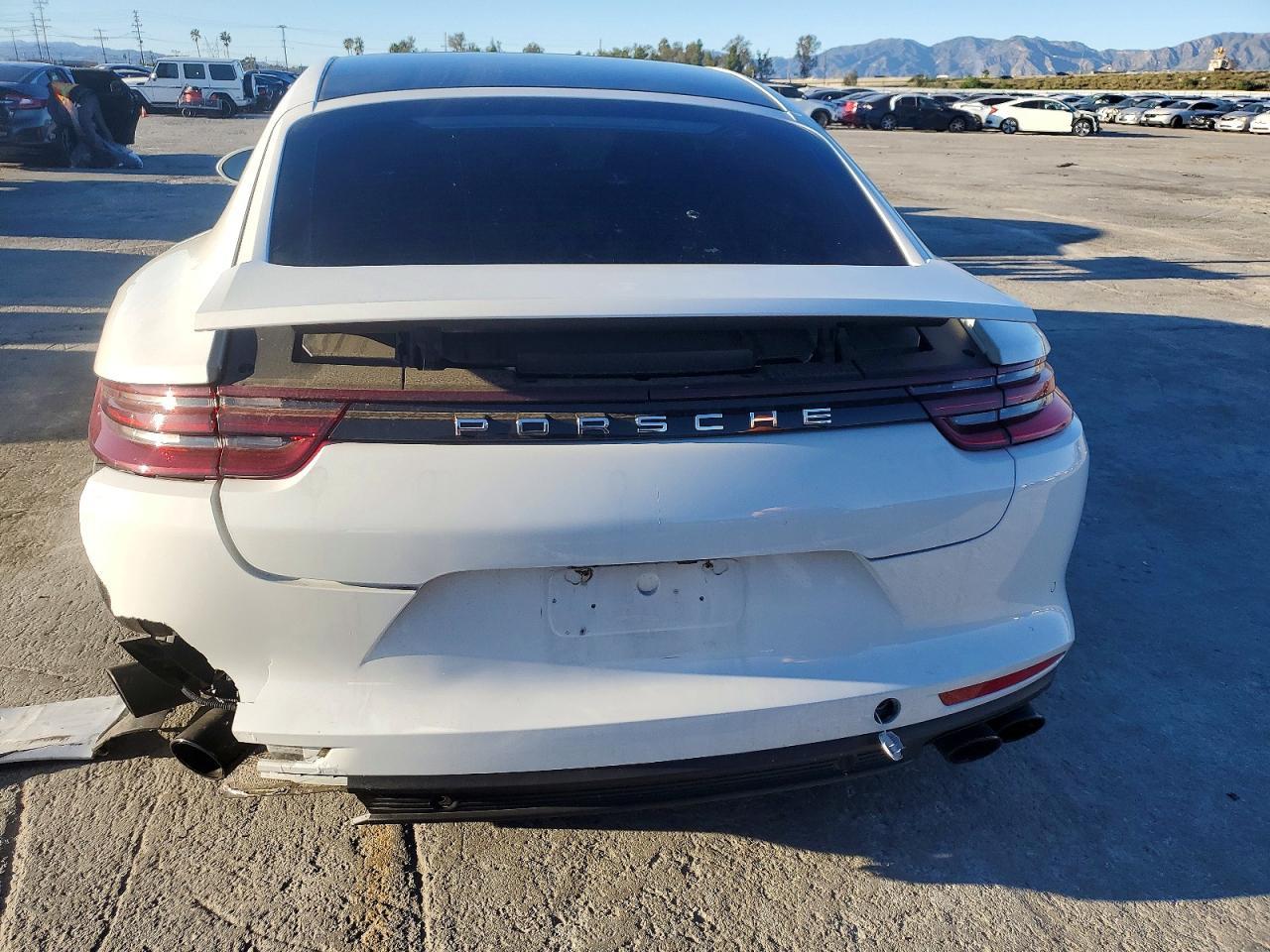 2020 Porsche Panamera Base - Фото 6