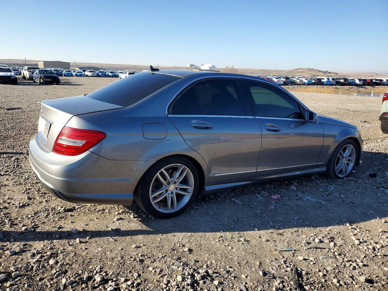 2012 Mercedes-Benz C 250 - Image 3