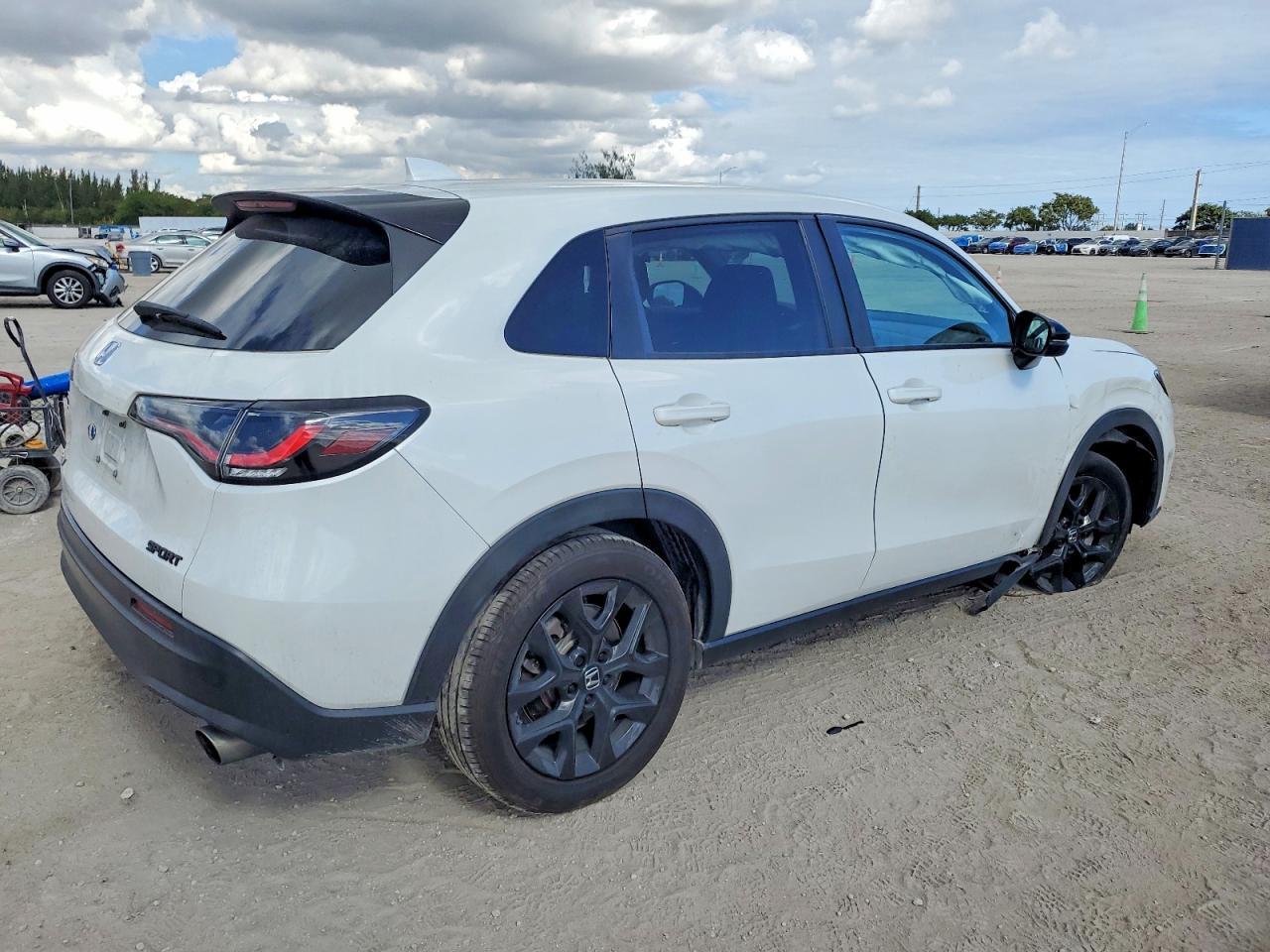 2023 Honda Hr-V Sport - Фото 3