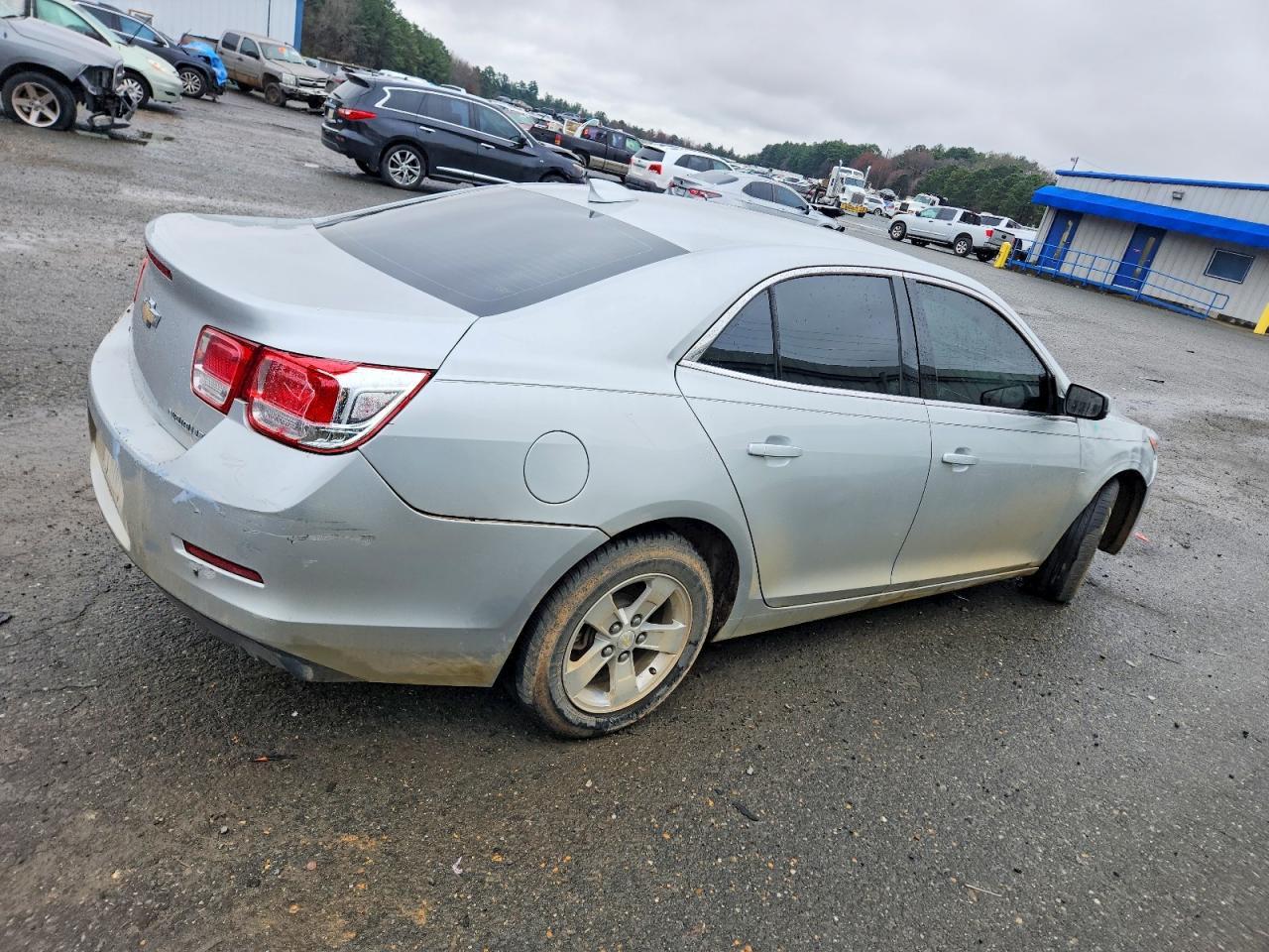 2015 Chevrolet Malibu 1Lt - Image 3