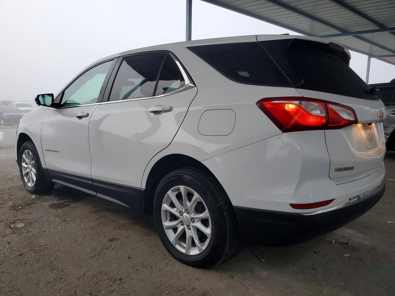 2019 Chev Equinox - Фото 2