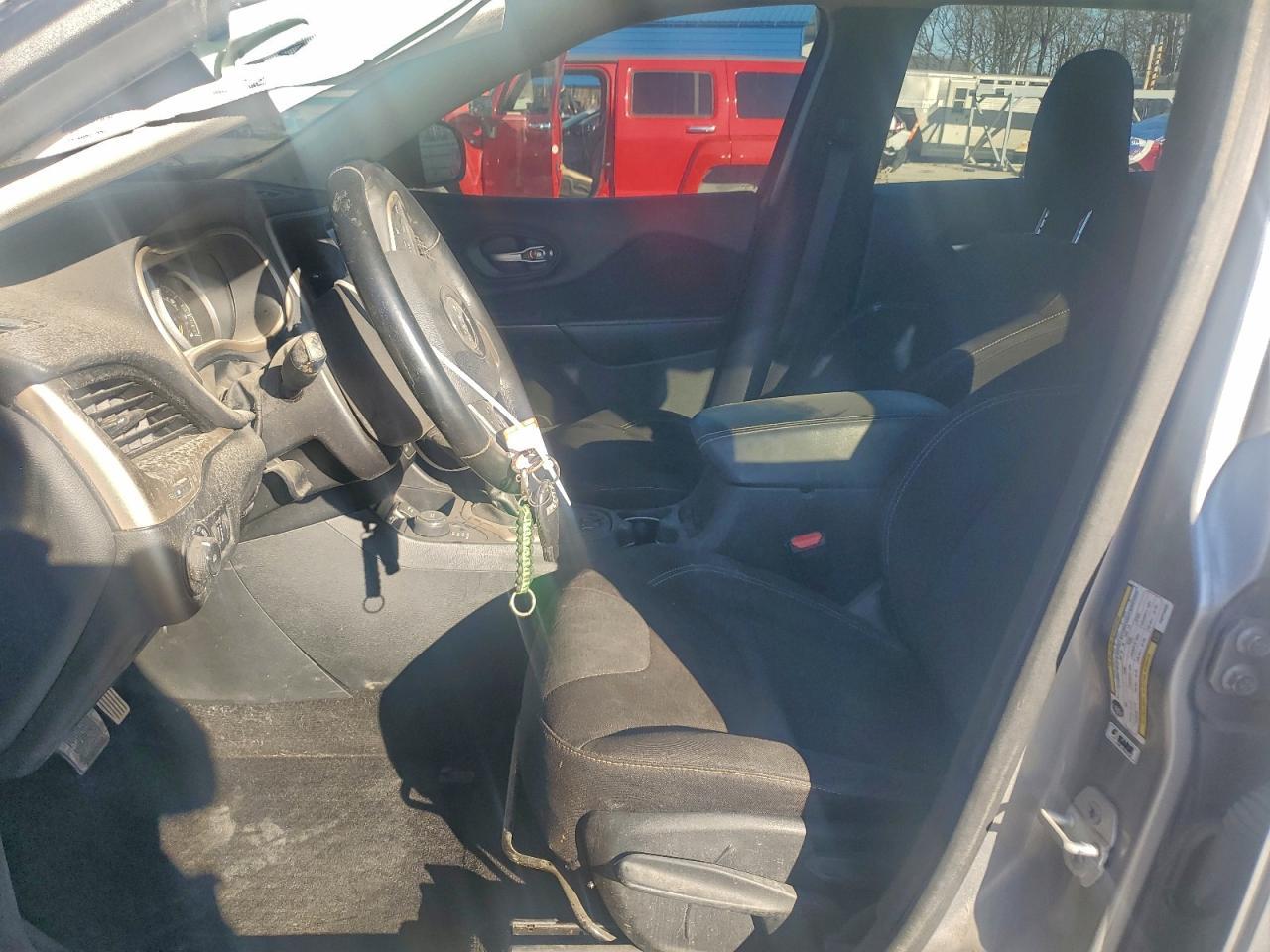 2015 Jeep Cherokee Latitude - Фото 7